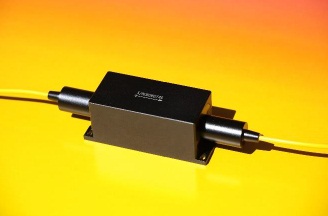 WLphotonics-opc-FI-BP-1060-1