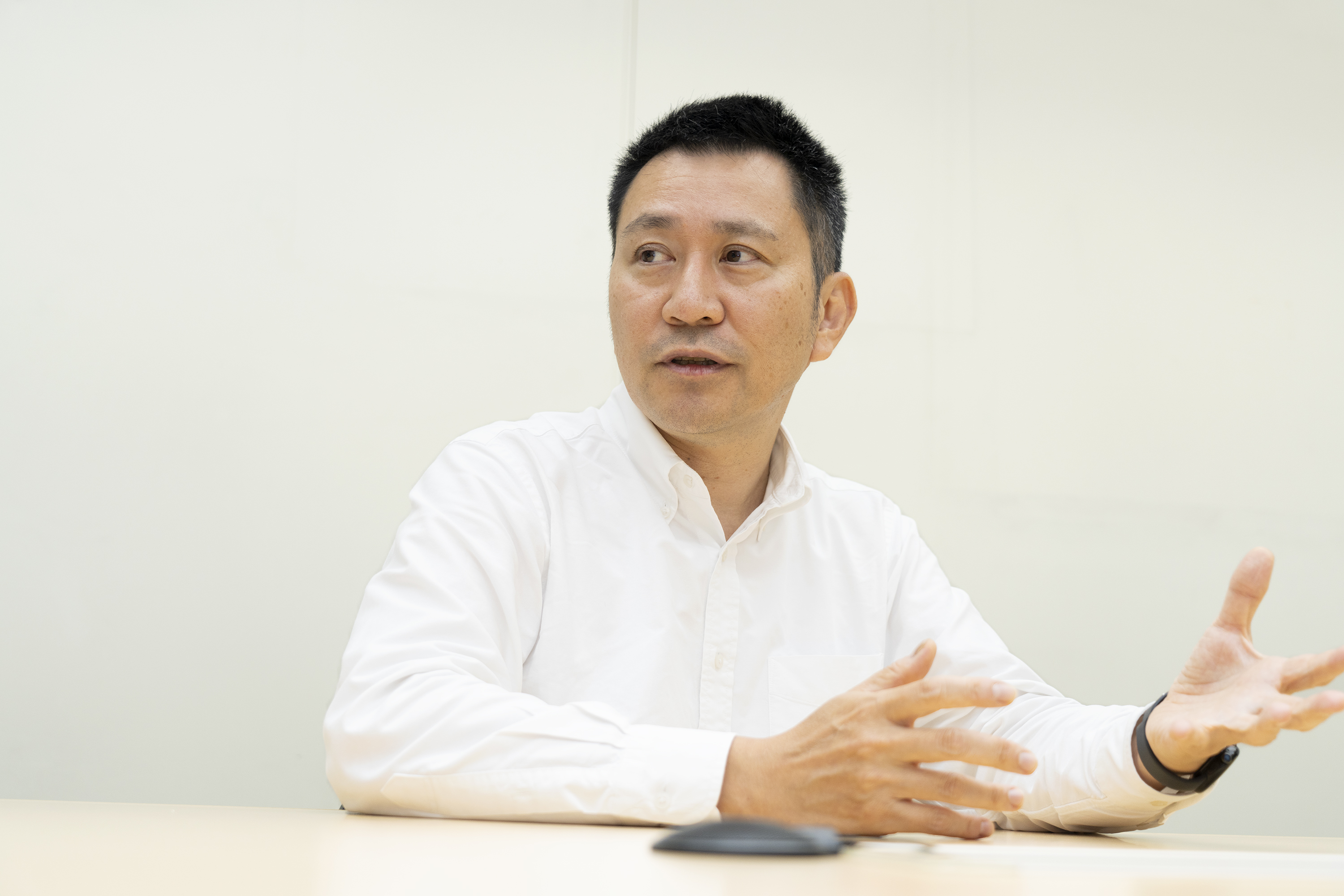 後藤社長が振り返りながら、説明している